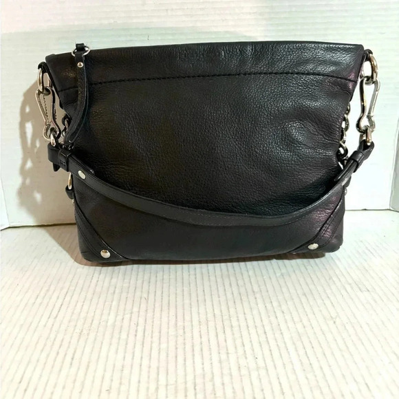Coach black leather shoulder bag - Picture 1 of 6